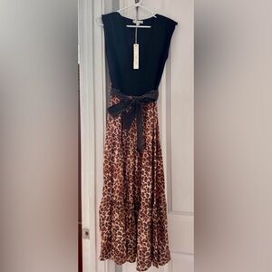 Elegant Leopard Print Maxi Dress with fun tie bow belt